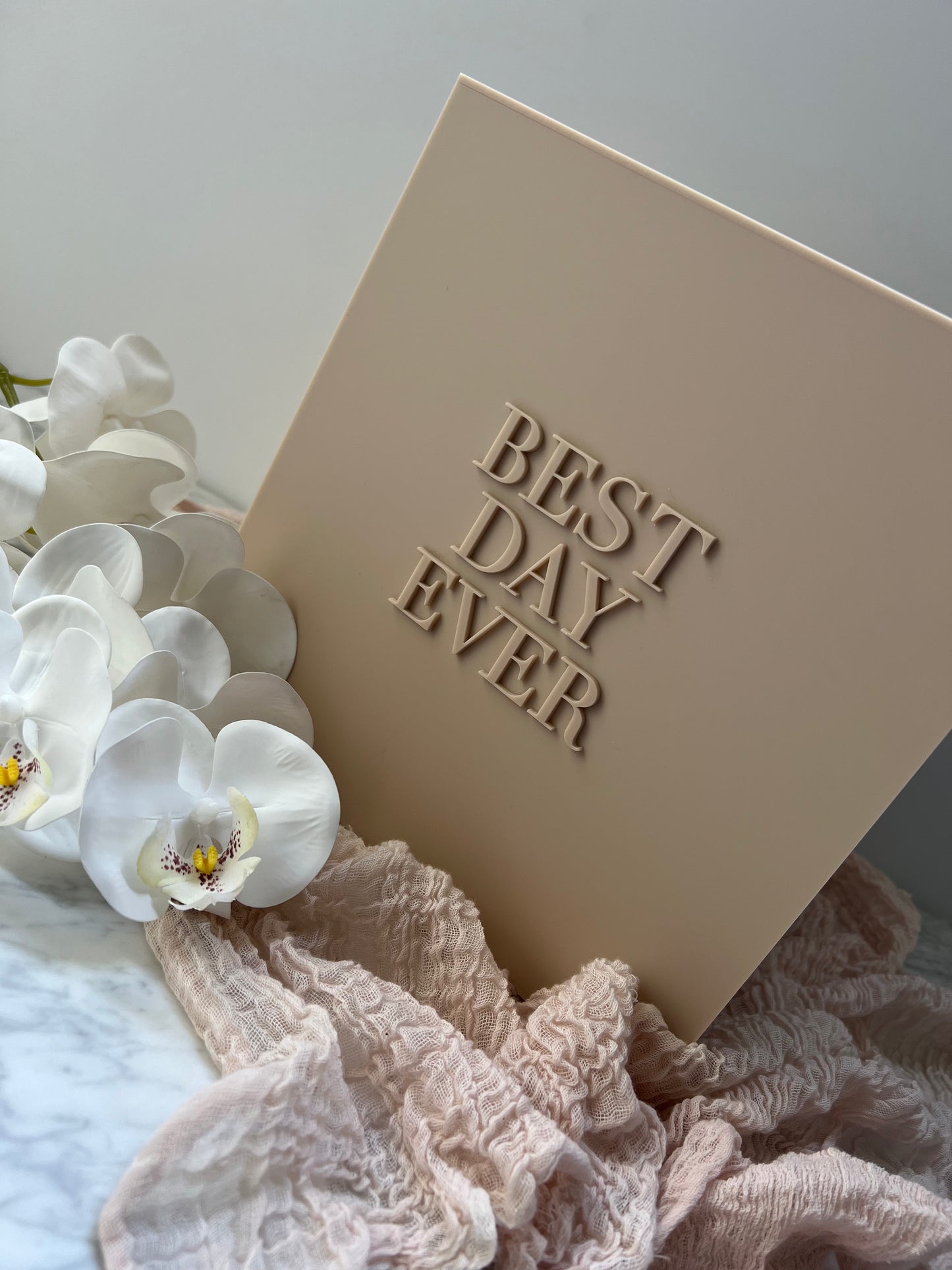 Seamless Matte Beige 3D Acrylic Wishing Well Box