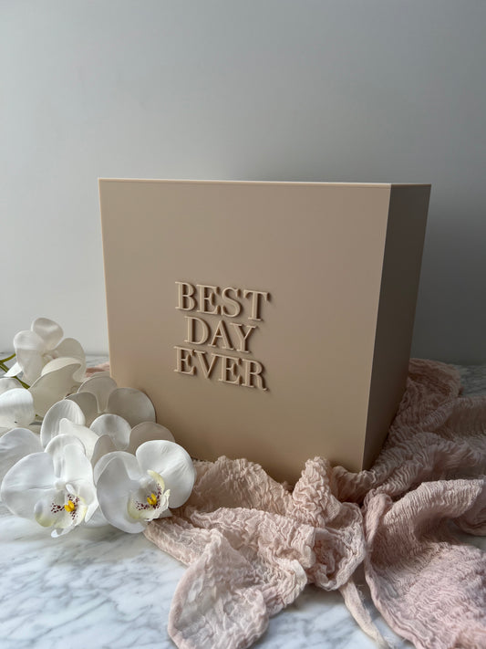 Seamless Matte Beige 3D Acrylic Wishing Well Box