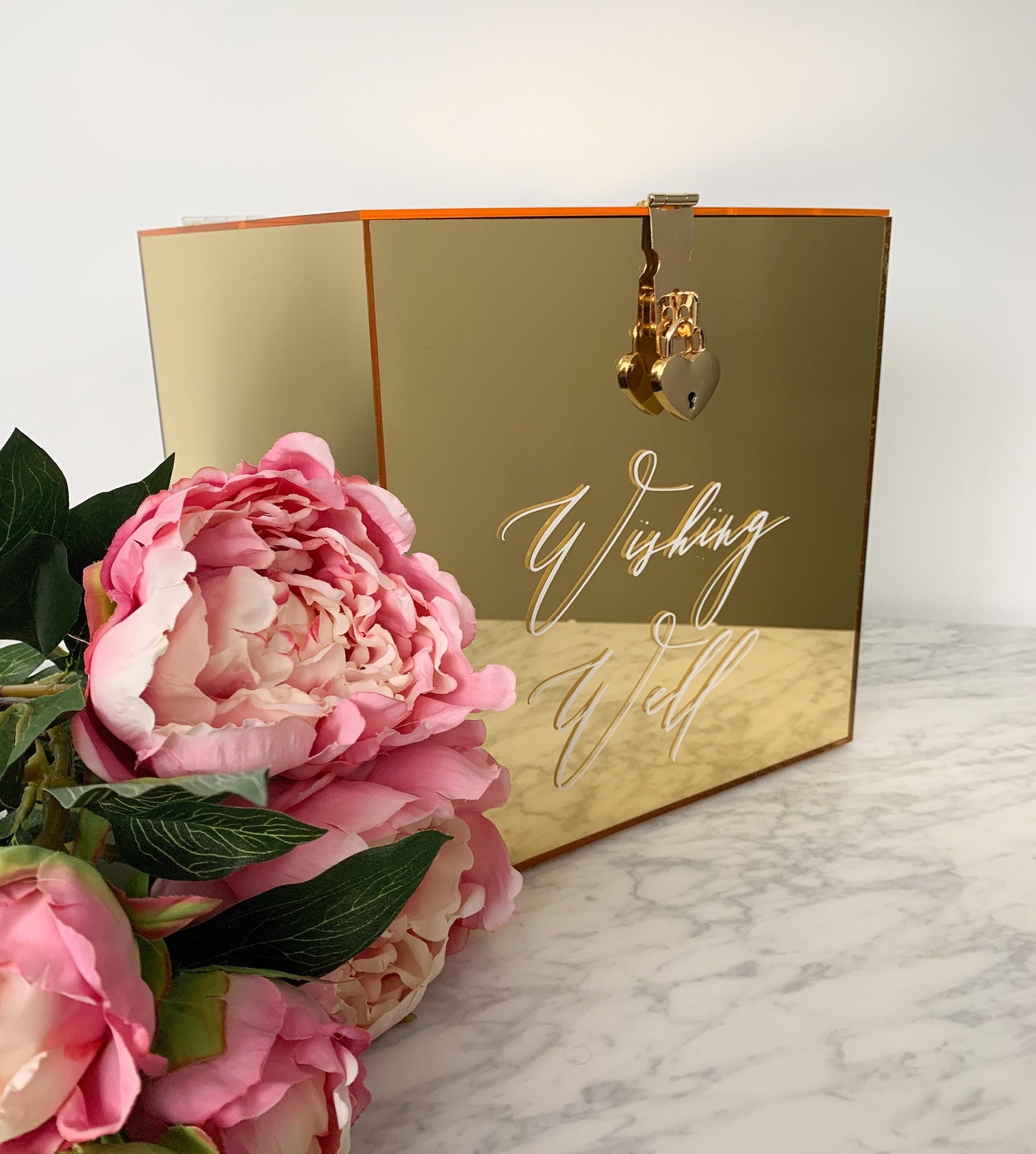 Gold Acrylic Wishing Well Box
