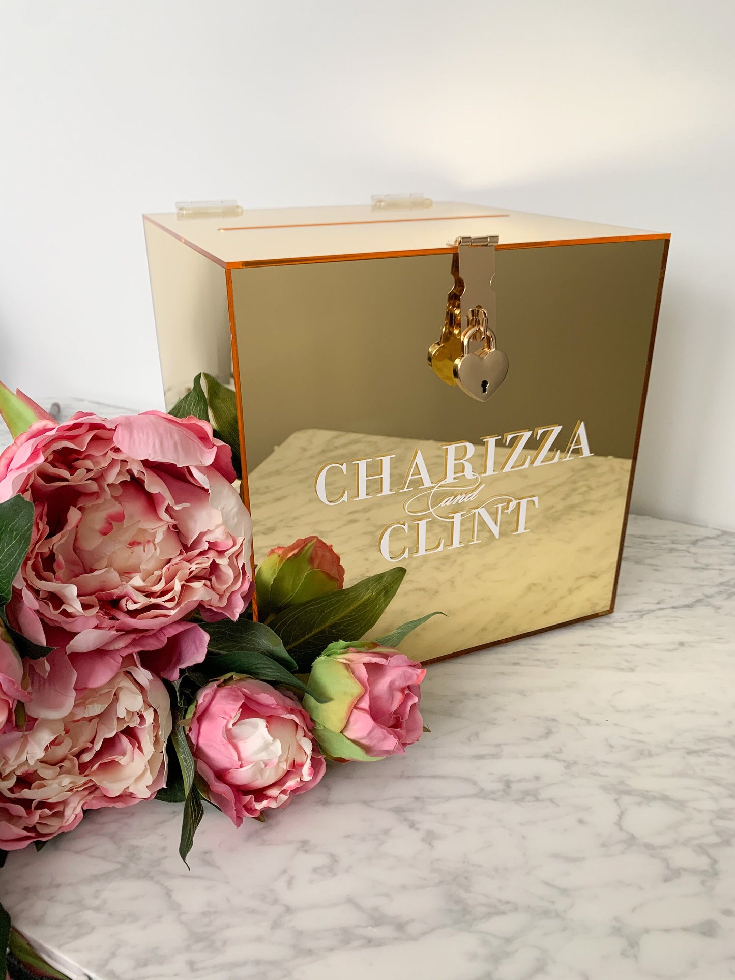 Gold Acrylic Wishing Well Box