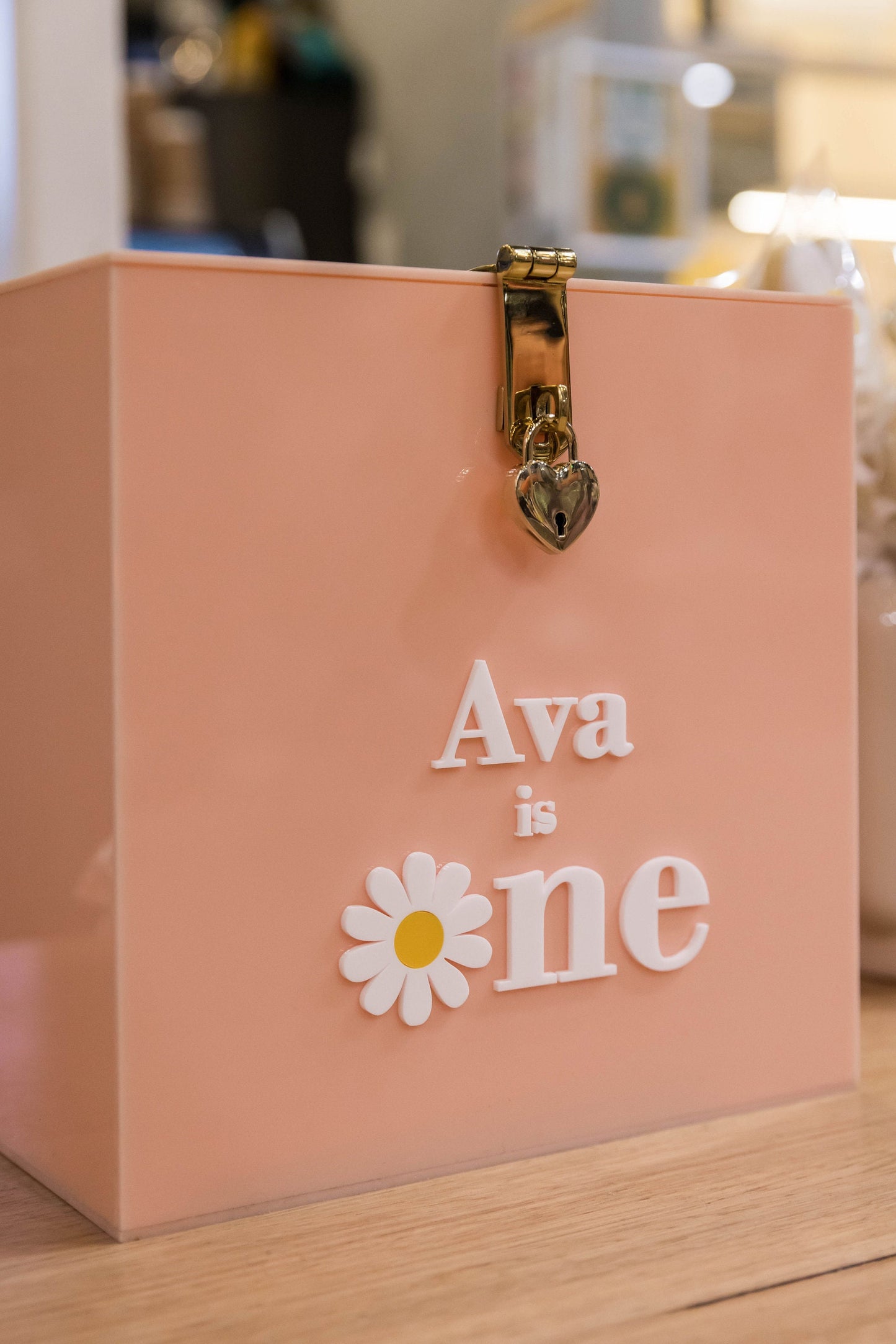 3D Peach Acrylic Wishing Well Box
